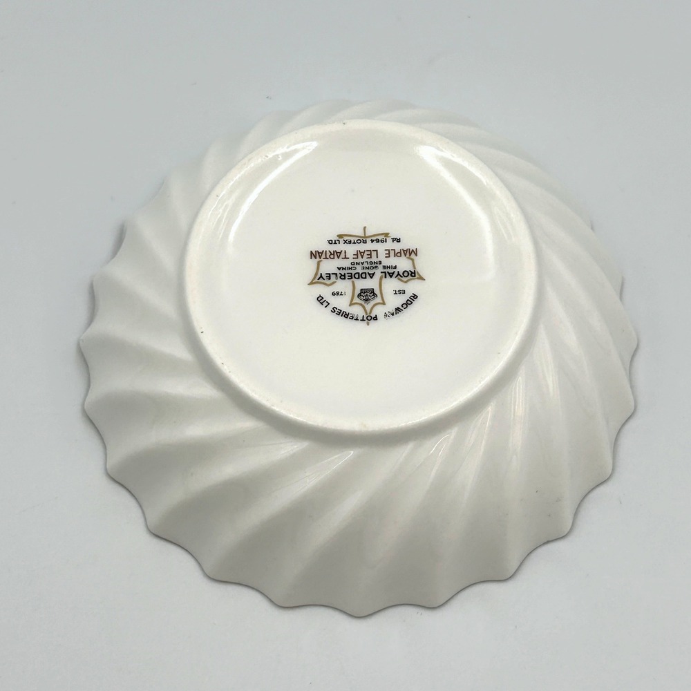 VTG 60s Royal Adderley Maple Leaf Tartan Berry Nut Bowl Fine Bone China‎ England - Picture 3 of 7